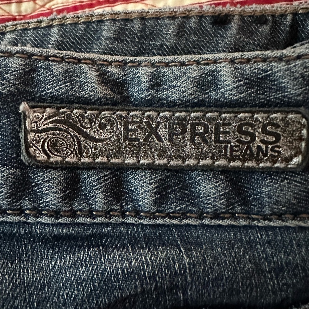 Express Blue Jeans with Classic Indigo and Contrast Stitching